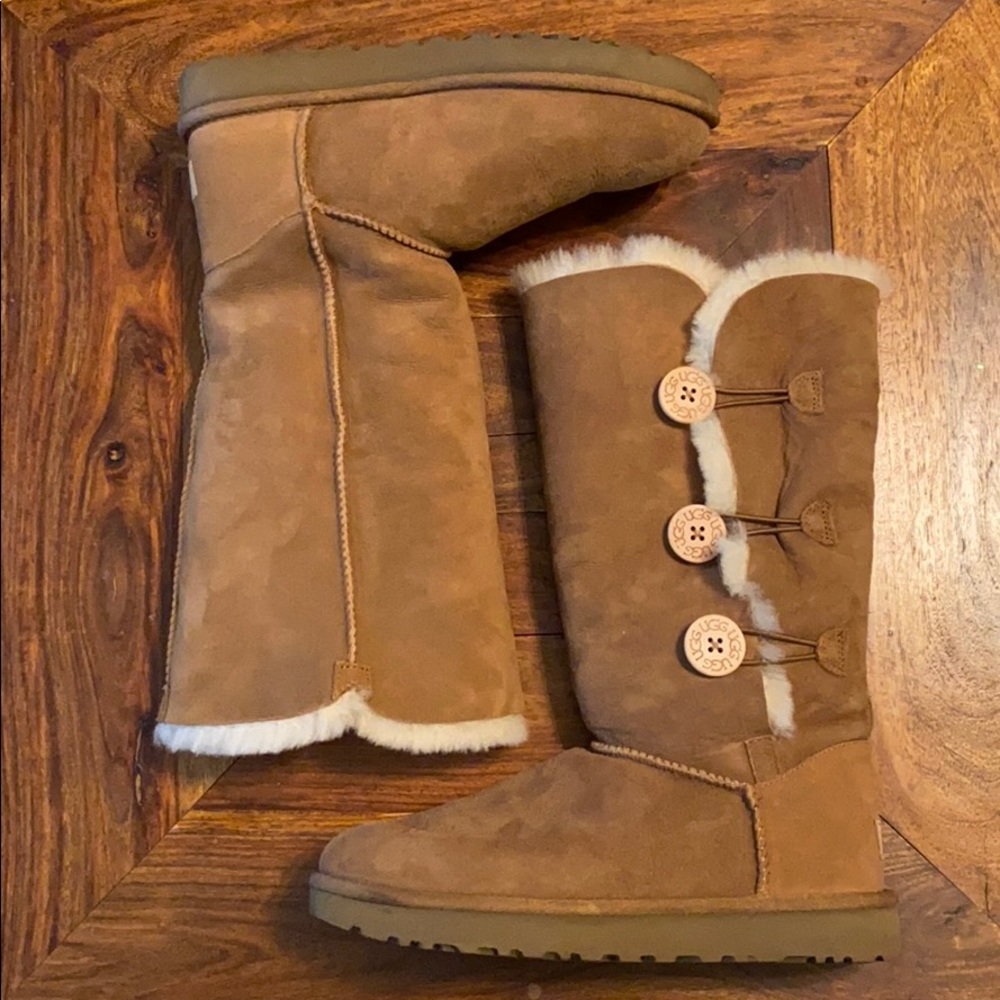 Ugg Bailey Button Shearling Boot